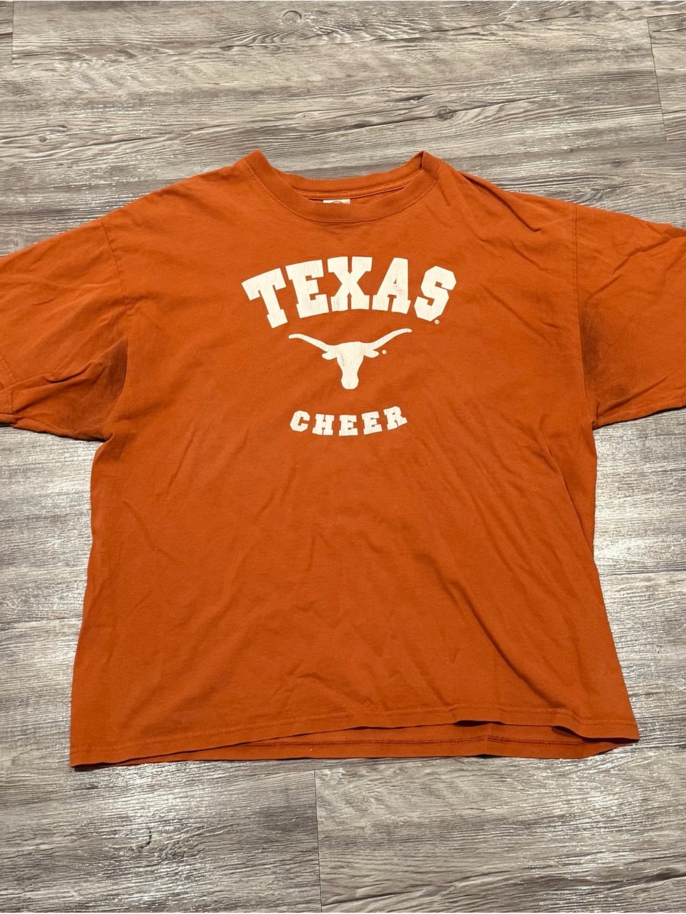 Delta Texas Longhorns Cheer Burnt Orange Logo Shirt Men’s size XL
